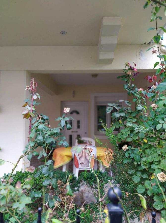Nice And Cosy House 2 Larissa Exterior foto